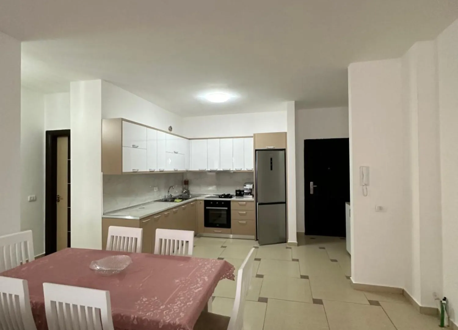 דורס Cozy And Comfortable Apartment